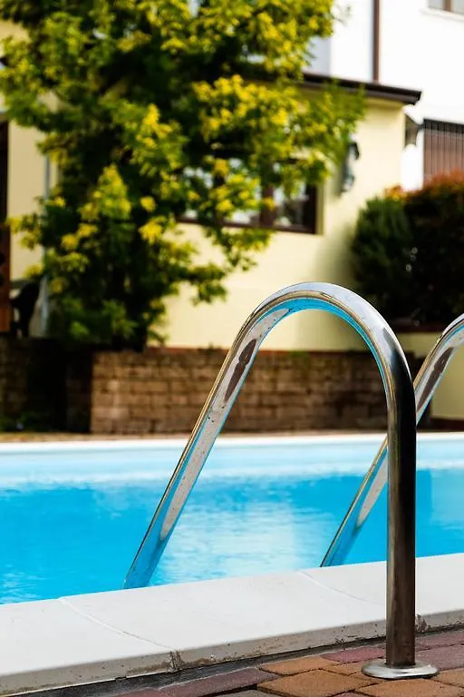 Vendégház Residenza Ai 4 Olivi Peschiera del Garda