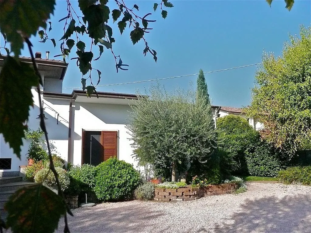 Residenza Ai 4 Olivi Peschiera del Garda Olaszország